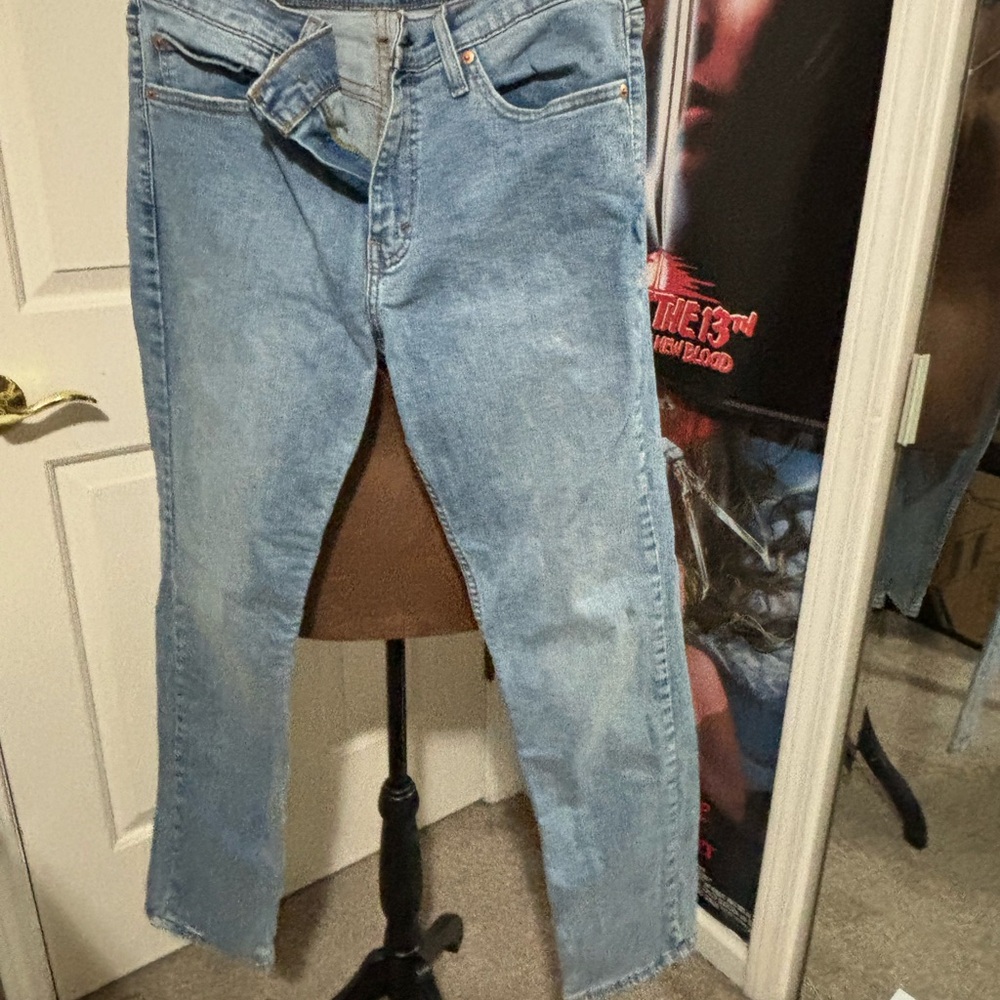 Levi's Classic Light Blue Straight Jeans